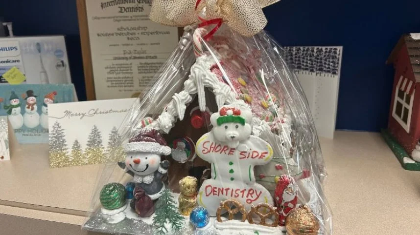 seasons greetings | Shore Side dental Oakville